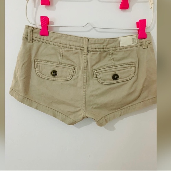 Garage Khaki Soft Beige Shorts - Picture 4 of 5